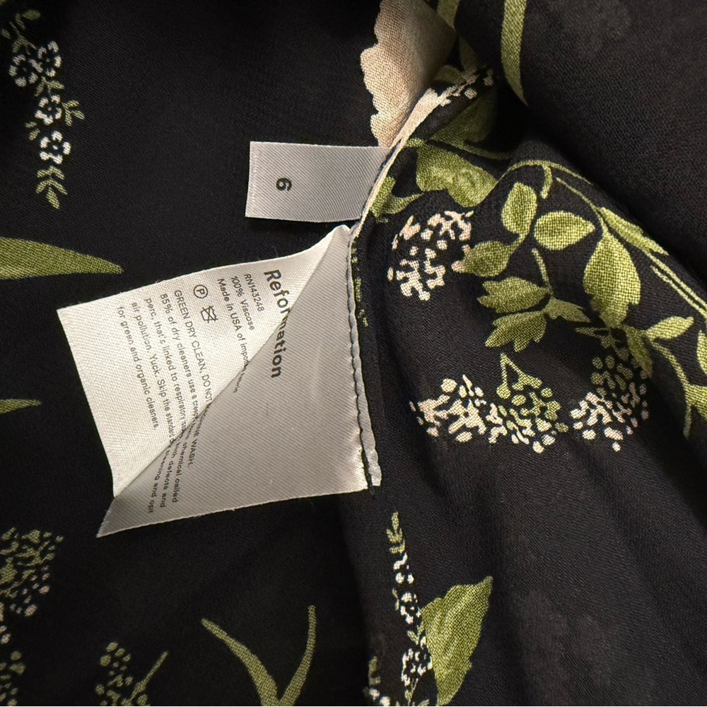 Reformation Anastasia Wilder Black and Green Floral Long Sleeve Dress - Size 6 - Picture 4 of 5